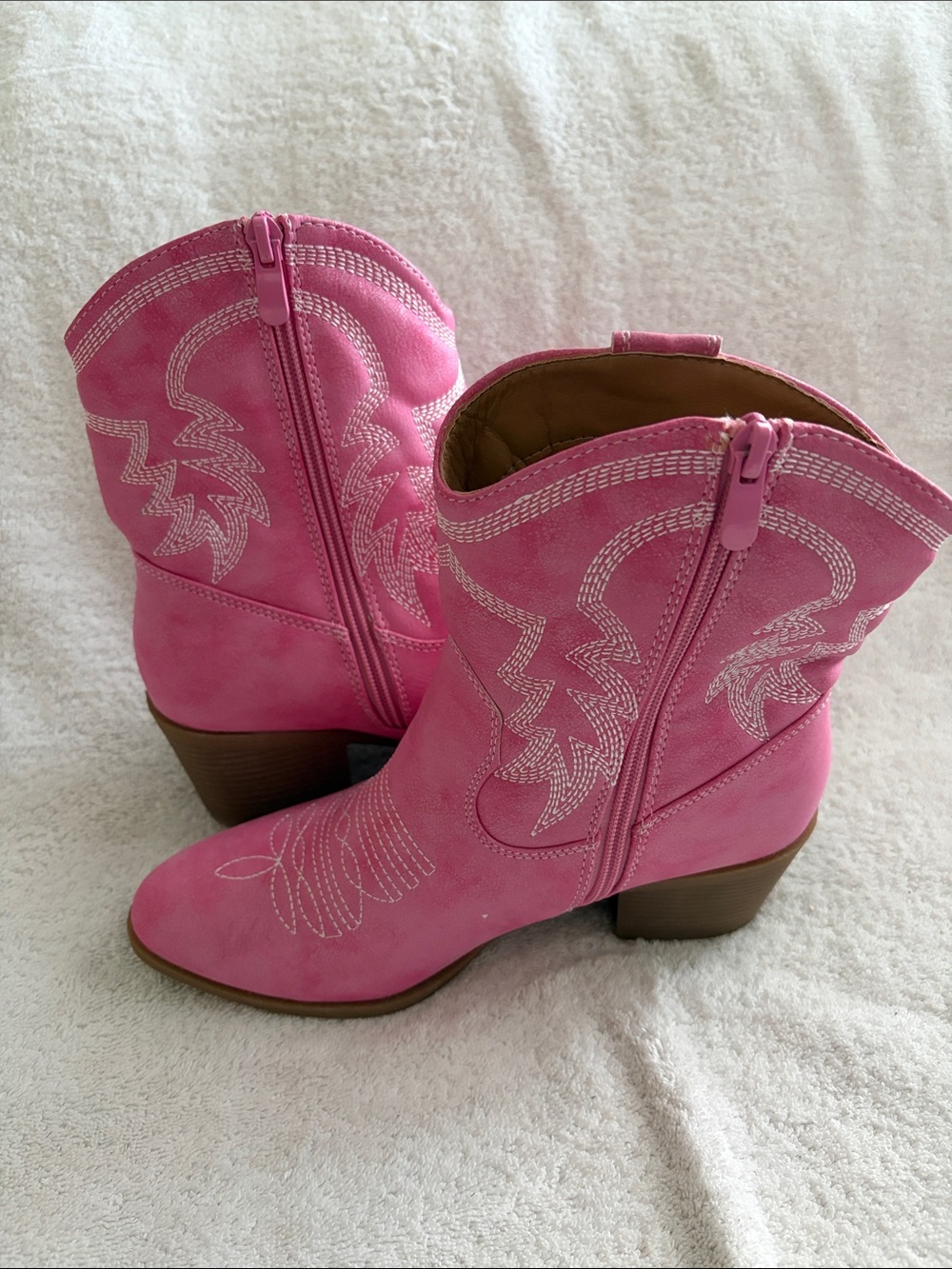 Women’s Pink Lace-Up Western Ankle Boots - Fashion Cowboy Block Heel Size 6.5